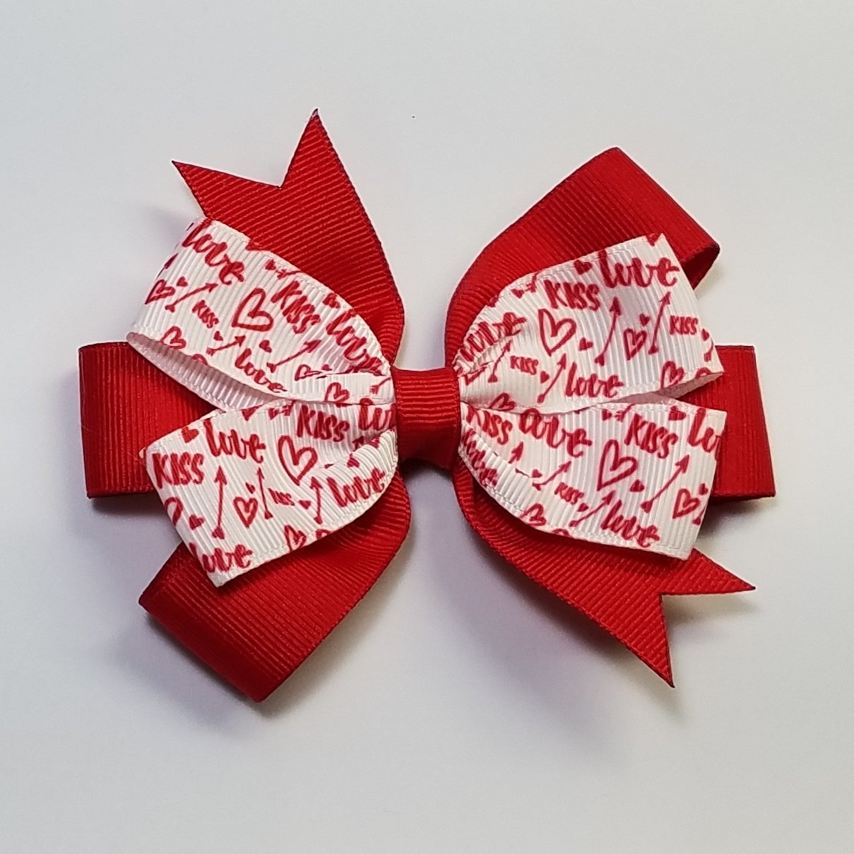 3.5" Kiss Heart Love 