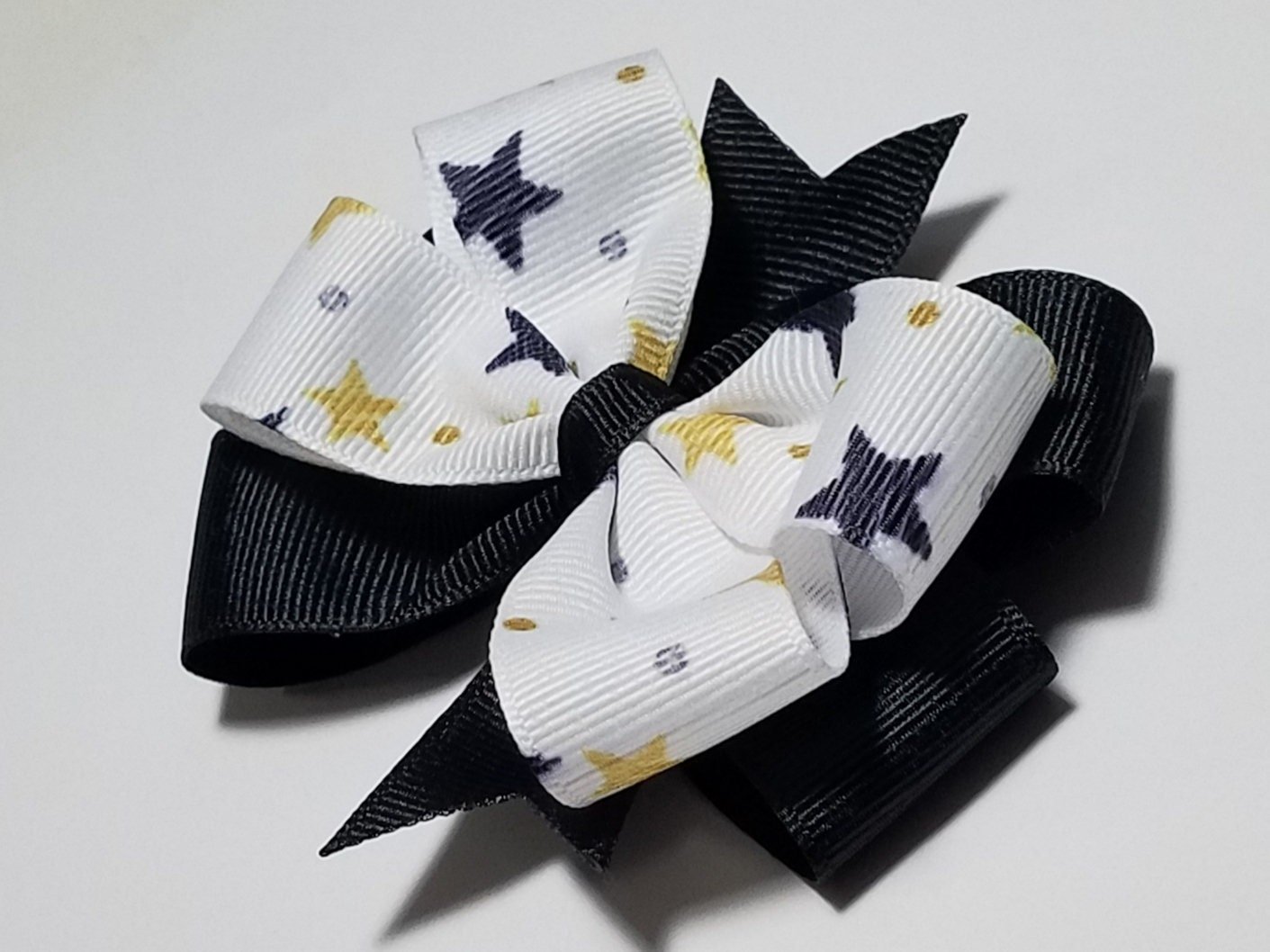 3.5" Black Gold Stars 