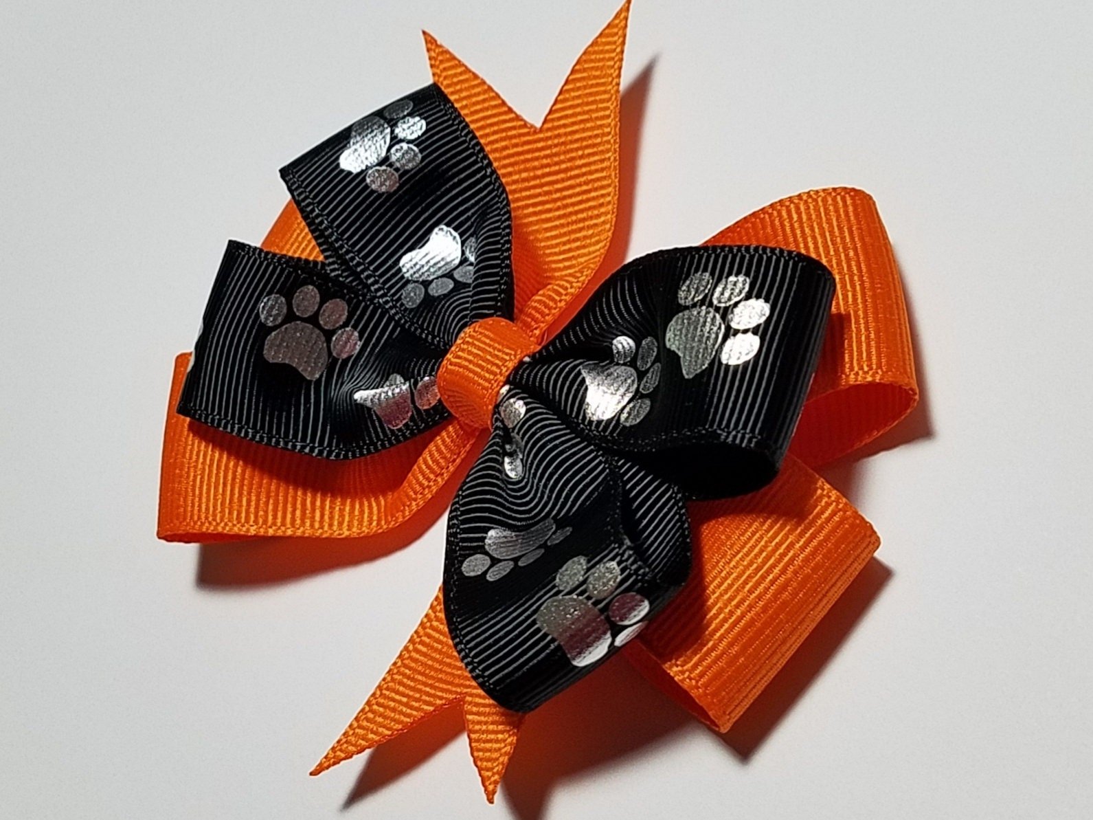 3.5" Metallic Silver Paw Print 