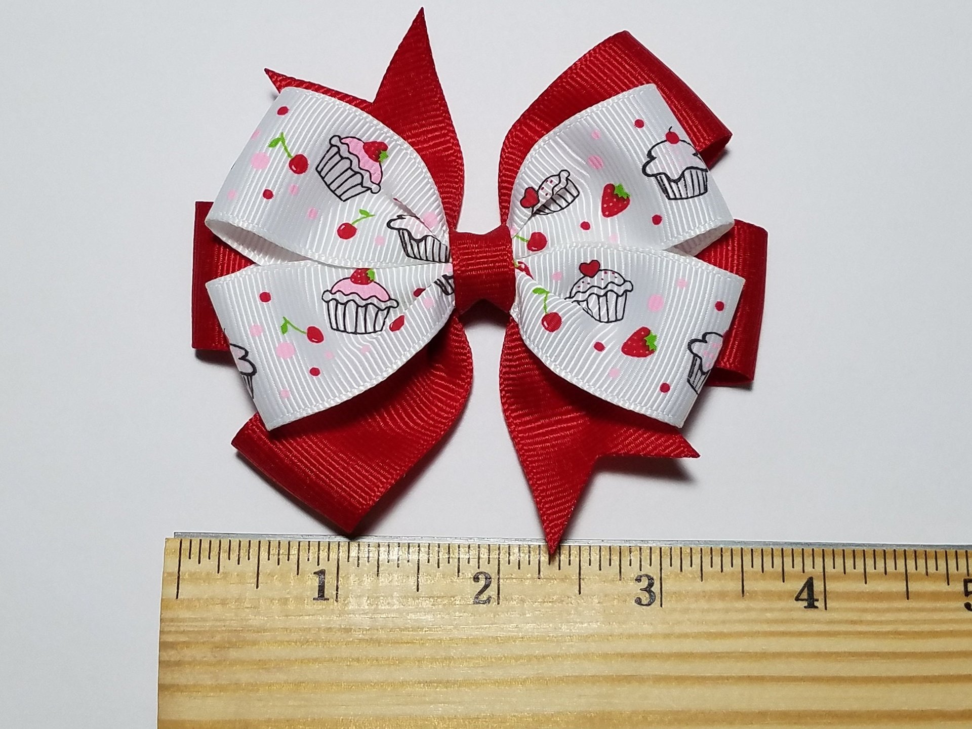 3.5" Strawberry Cupcake