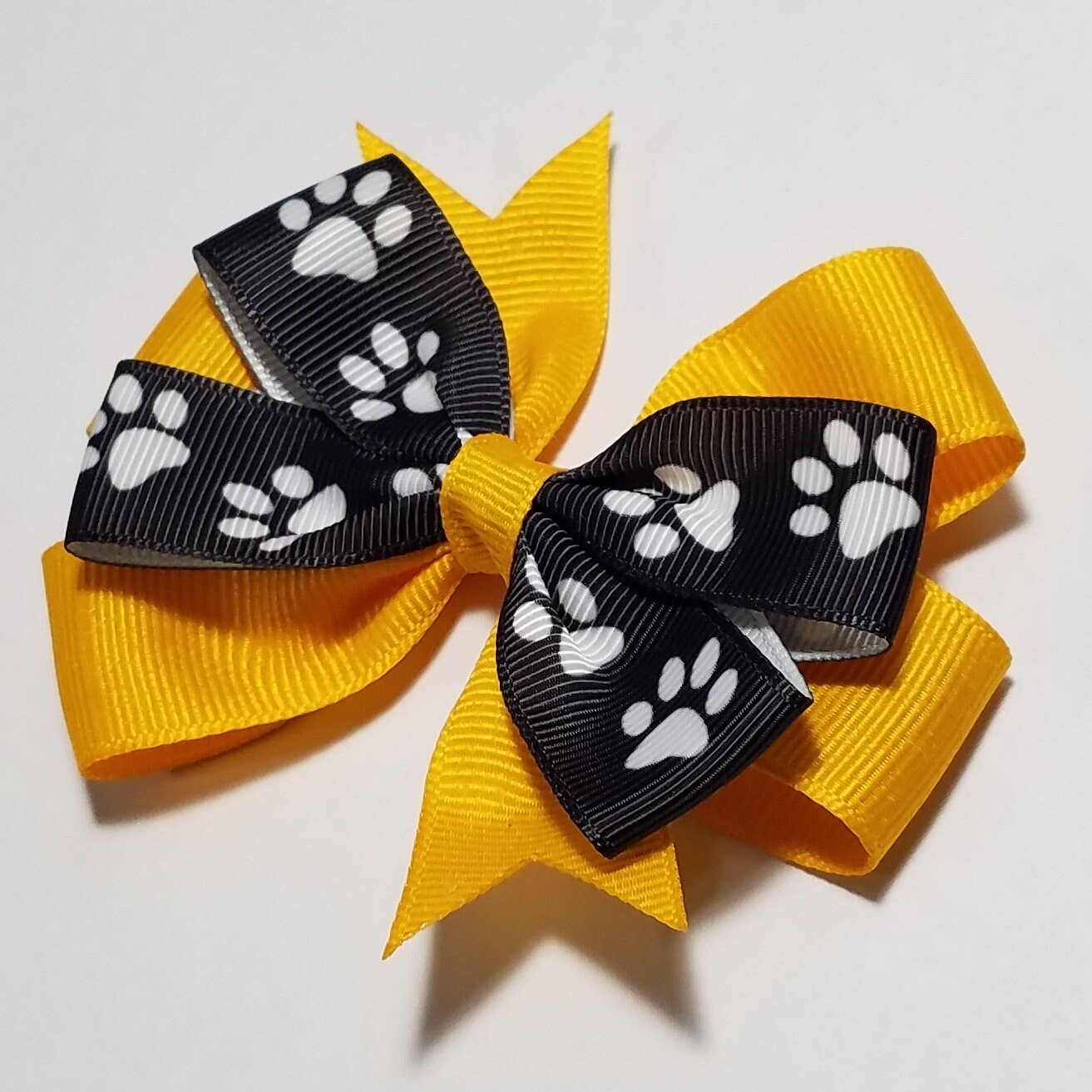 3.5" Black White Paw Print 