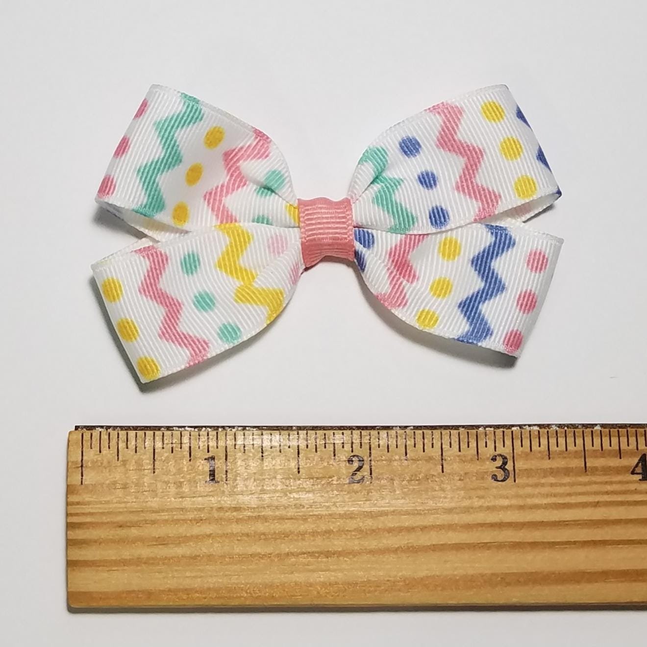 3" Easter Chevron