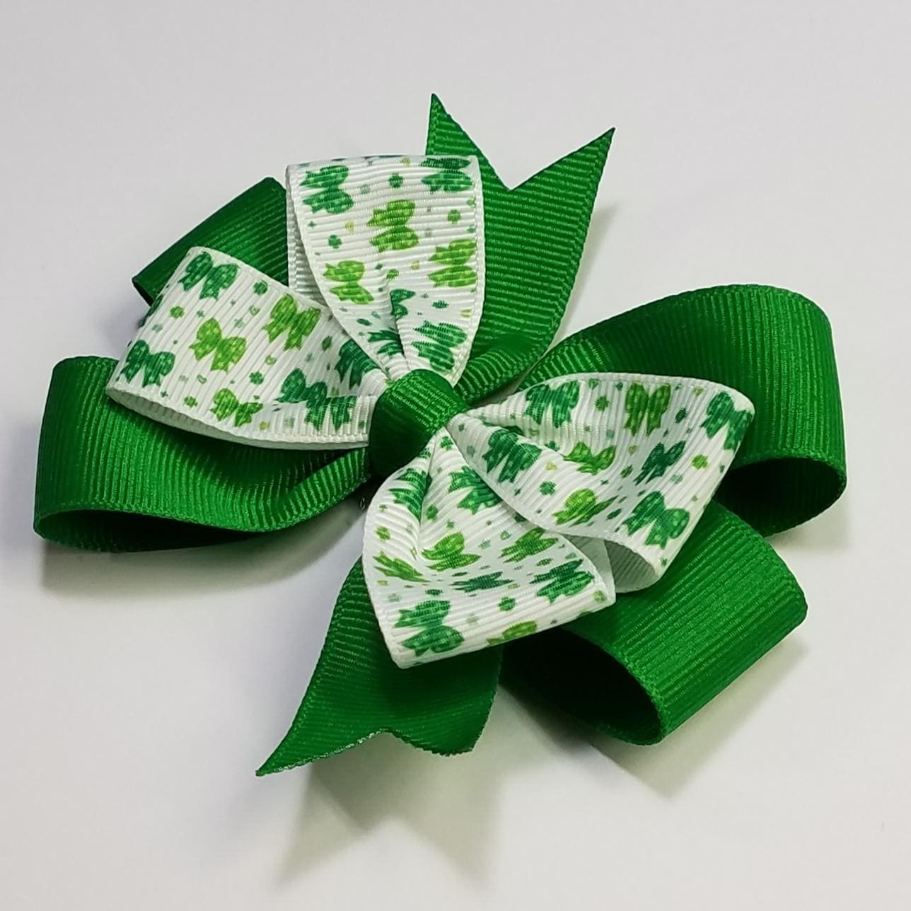 3.5" Green Polka Dot Bow