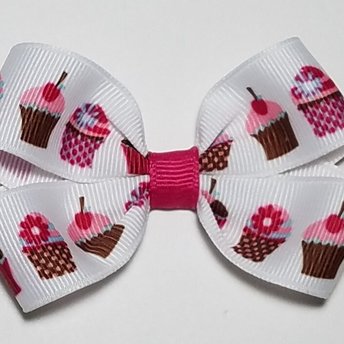 3" Cupcake 